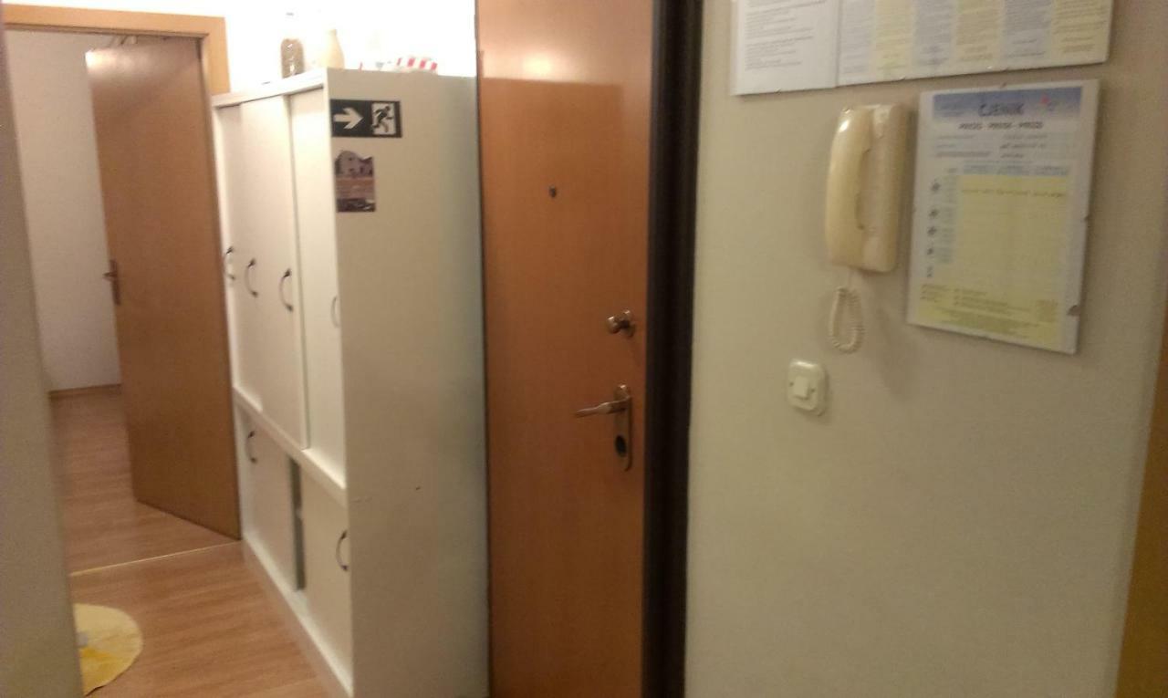 Apartment Viki มาคาร์สกา ภายนอก รูปภาพ